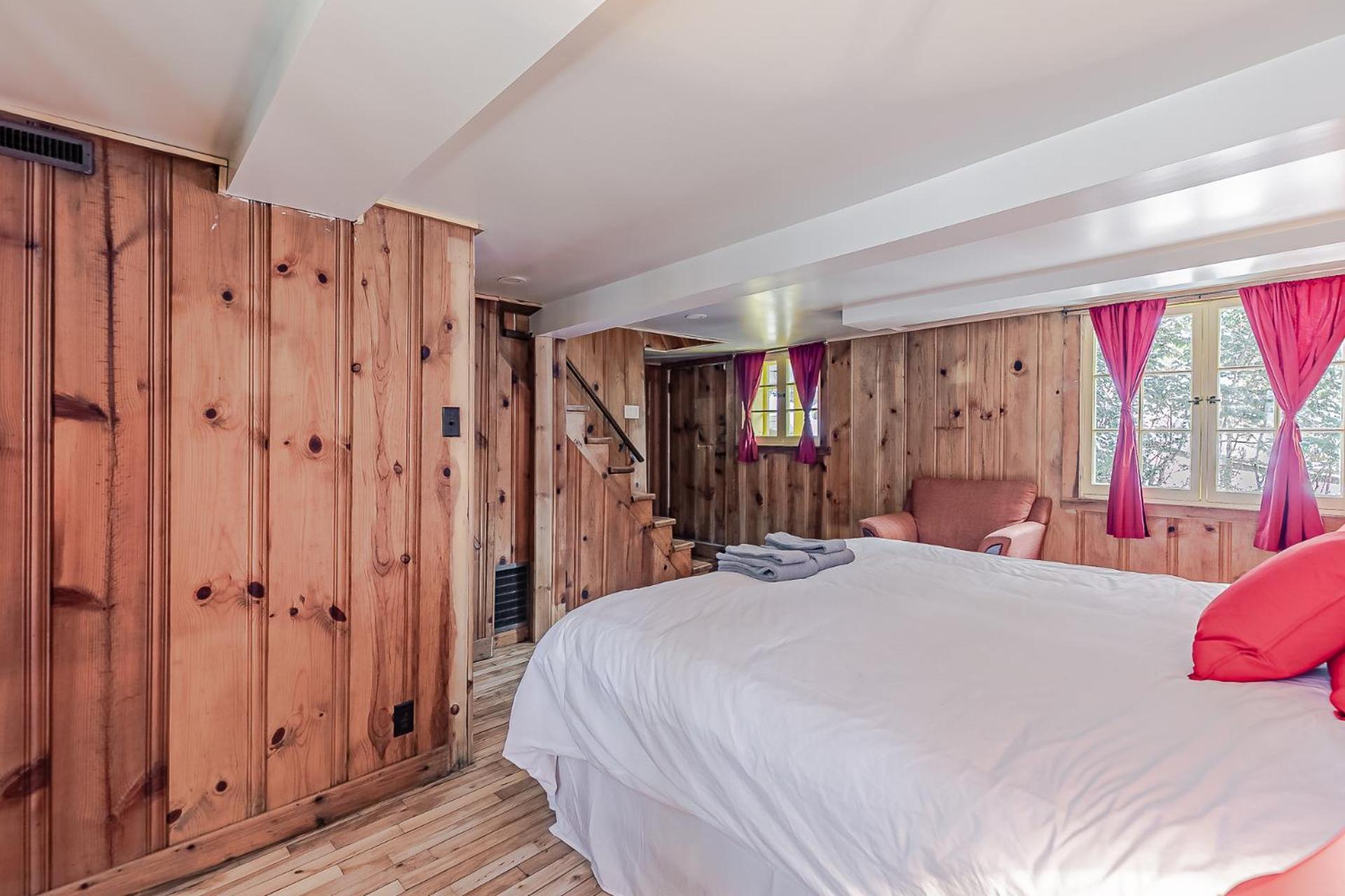 Auberge Spa & Beaux Reves Sainte-Adèle Exteriör bild