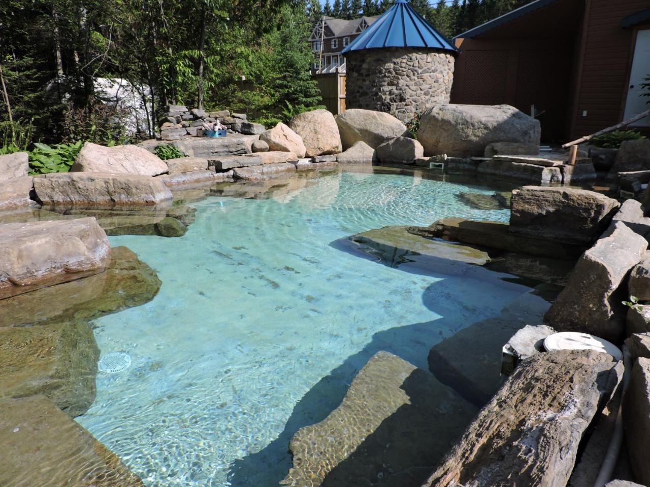 Auberge Spa & Beaux Reves Sainte-Adèle Exteriör bild